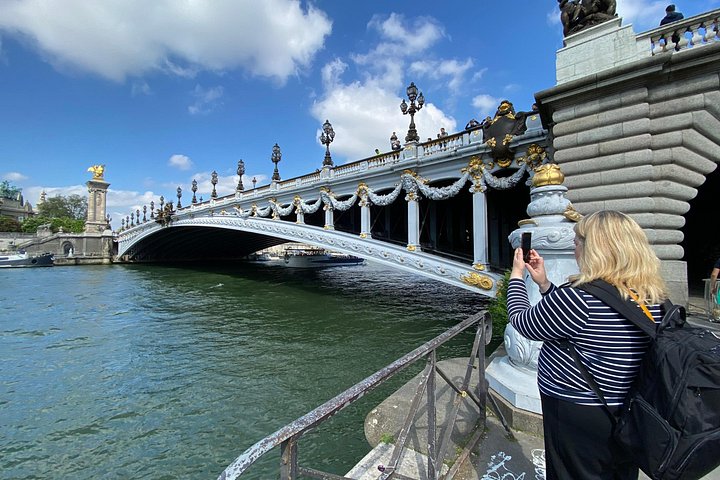 Guided Luxury Paris Day Trip with Optional Lunch at the Eiffel Tower