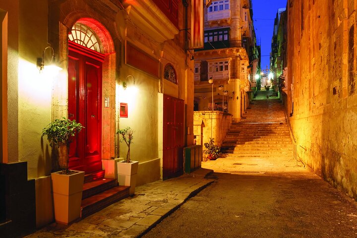Tour nocturno guiado por el paseo marítimo de La Valeta, Mdina y Rabat