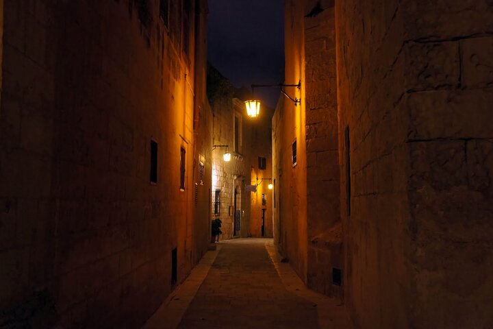 Tour nocturno guiado por el paseo marítimo de La Valeta, Mdina y Rabat