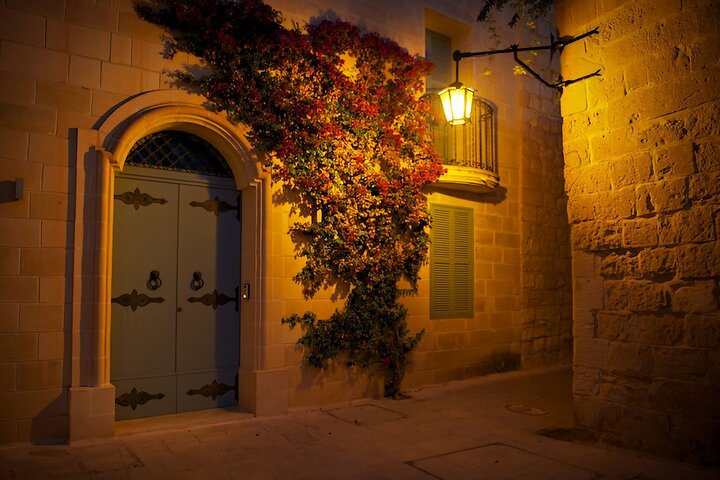 Tour nocturno guiado por el paseo marítimo de La Valeta, Mdina y Rabat