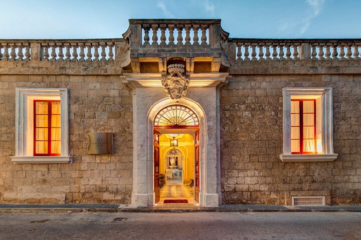 Tour nocturno guiado por el paseo marítimo de La Valeta, Mdina y Rabat