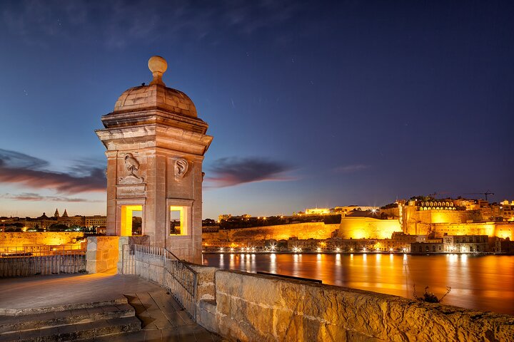 Tour nocturno guiado por el paseo marítimo de La Valeta, Mdina y Rabat
