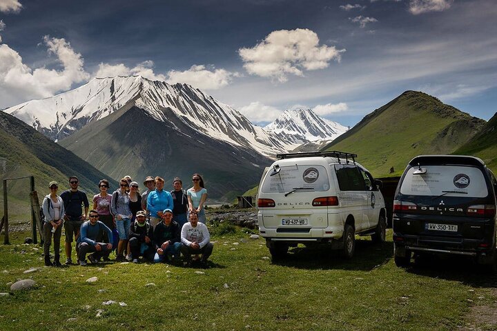 Kazbegi - Tour di trekking privato di un giorno nella valle di Truso