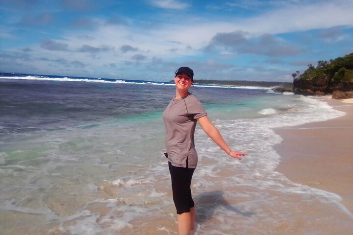 3-Hour Tongatapu East Coast and Anahulu Cave Tour