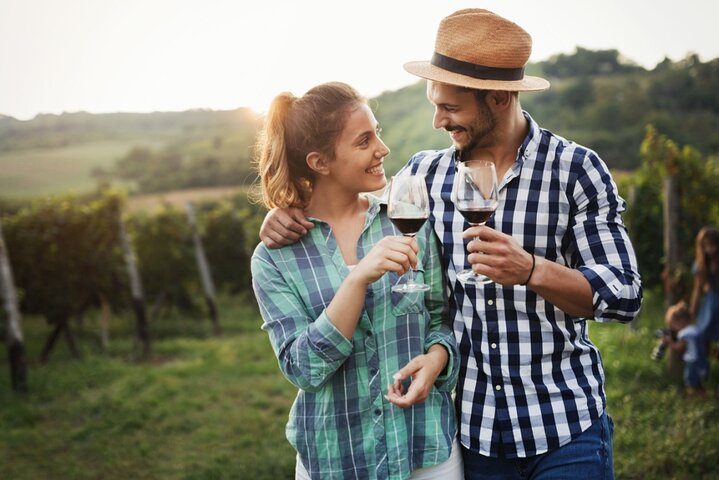 Degustazione di vini stappati Santillana: un'avventura privata
