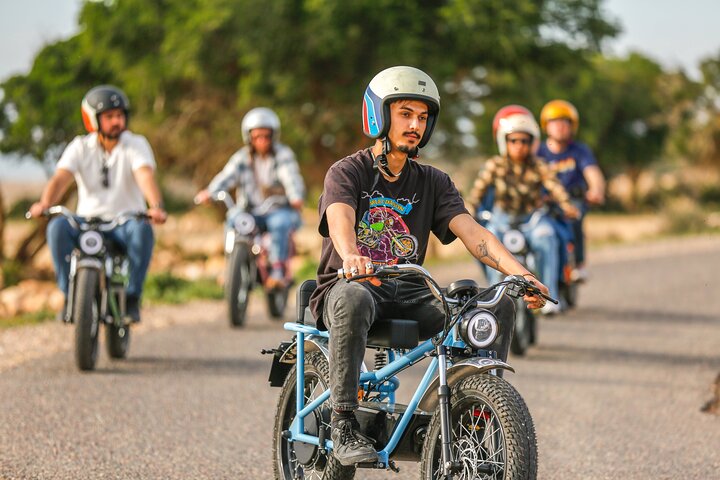 Discovery Tour runt Essaouira med elektrisk motorcykel