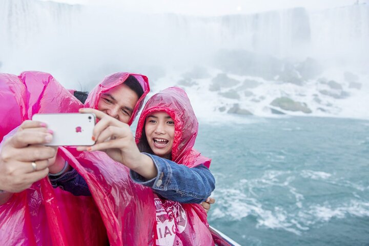 Niagara Falls Tour with Boat Ride & Journey Behind the Falls