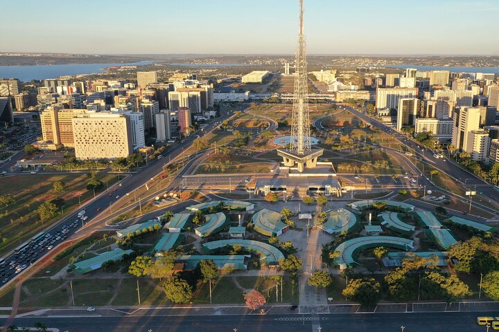 Tour privato a piedi personalizzato di Brasilia con una guida (tour privato)