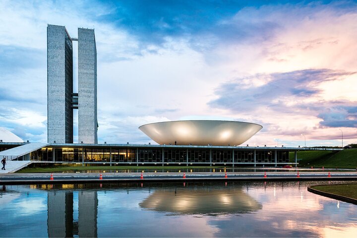 Tour privato a piedi personalizzato di Brasilia con una guida (tour privato)