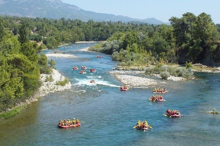 River Rafting & Quad Safari med lunsj og transport fra Alanya