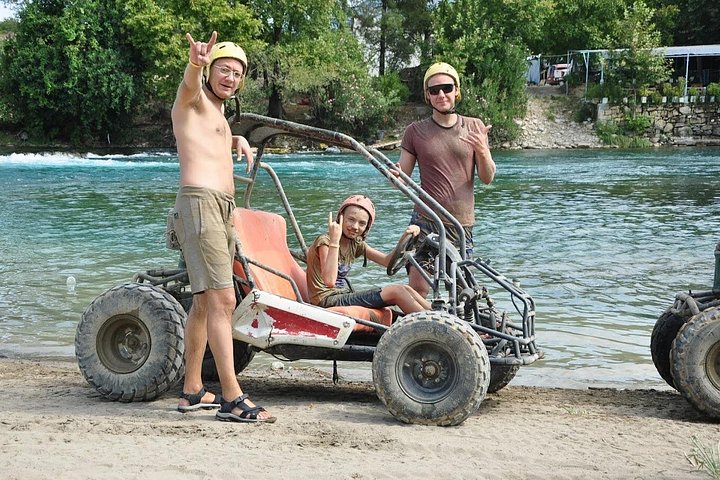 River Rafting & Quad Safari med lunsj og transport fra Alanya