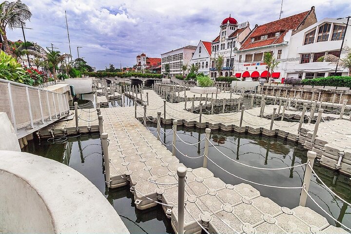Jakarta Full-Day Highlights Tour with Transfer