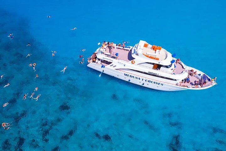 Medusa krydstogter: 4-timers Turtle Chill-Out Cruise / Frokost – Protaras