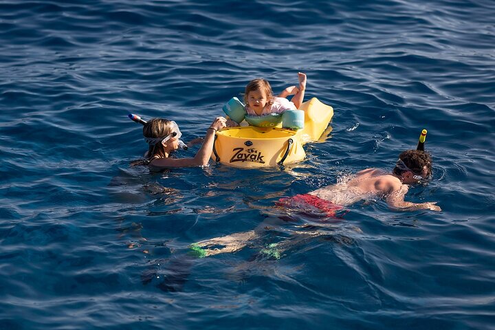 Maui eftermiddag snorkling ombord Malolo til Molokini eller koral haver