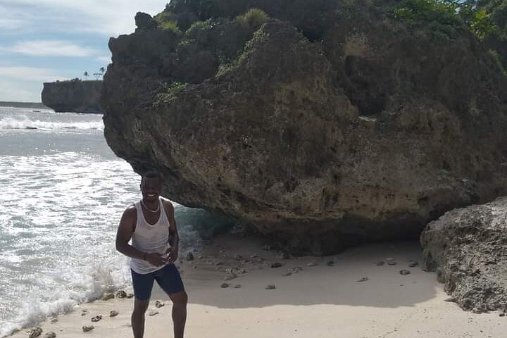 Discover Tongatapu: Full Island Tour