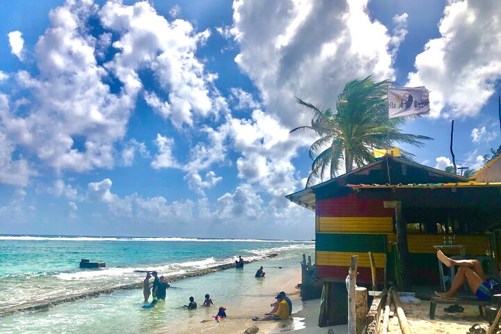 Vuelta a la isla en Chiva (OPERADOR OFICIAL) San Andres Isla