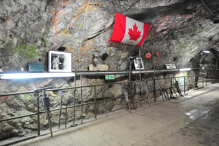 Private 7hrs Platinum Rock Tour in Gibraltar