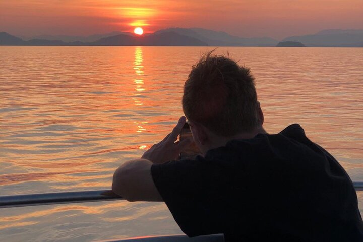 Phang Nga Bay privat bioluminescens og havkanotur