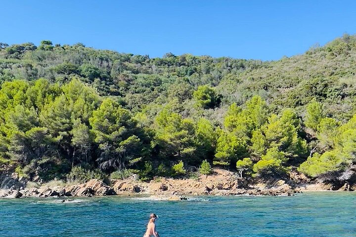 Alquiler de yate privado de medio día en nuestro Pershing 40 en Saint Tropez