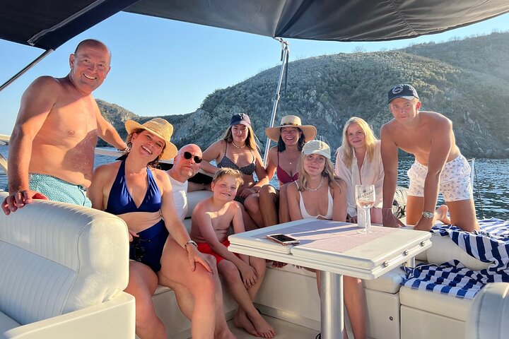 Alquiler de yate privado de medio día en nuestro Pershing 40 en Saint Tropez