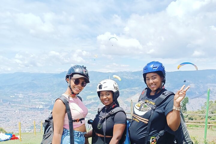 Paragliding-tur i Medellín, flyv og få en fantastisk oplevelse