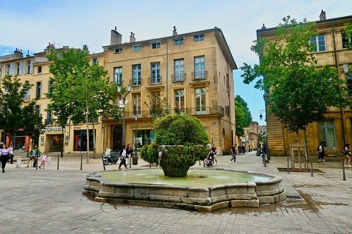 En Aix-traordinär vandring Stadsrundtur i Aix-en-Provence