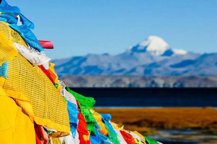 Tibet Tour 15 Tage Lhasa nach Kailash Trekking Kleingruppe via EBC