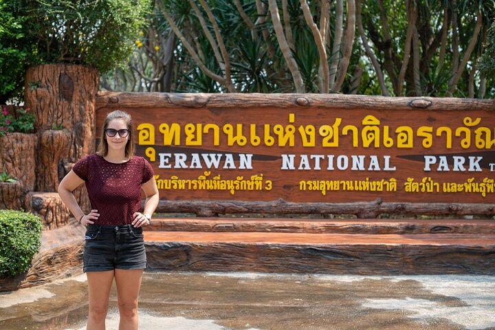 Erawan vandfald og togtur fra Kanchanaburi – hel dag