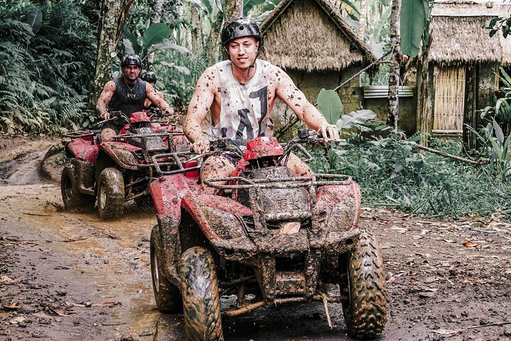 Tour en Quad ATV en Ubud Cueva del Gorila y Almuerzo