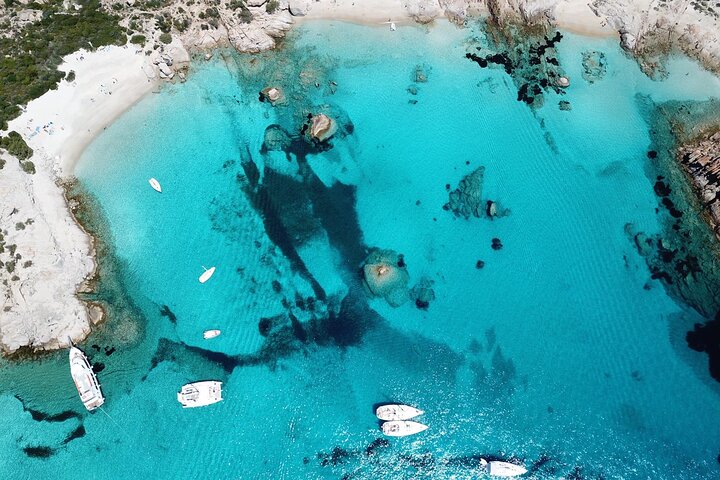 16-meters monomaran-tur med ombordstigning fra Maddalena og Palau