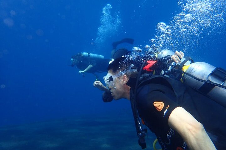 Buceo privado de 4 horas en Tulamben USAT Liberty Ship Wreck and Coral