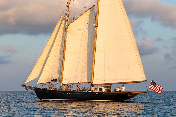Navigazione su Historic Schooner Yacht a Salem, MA