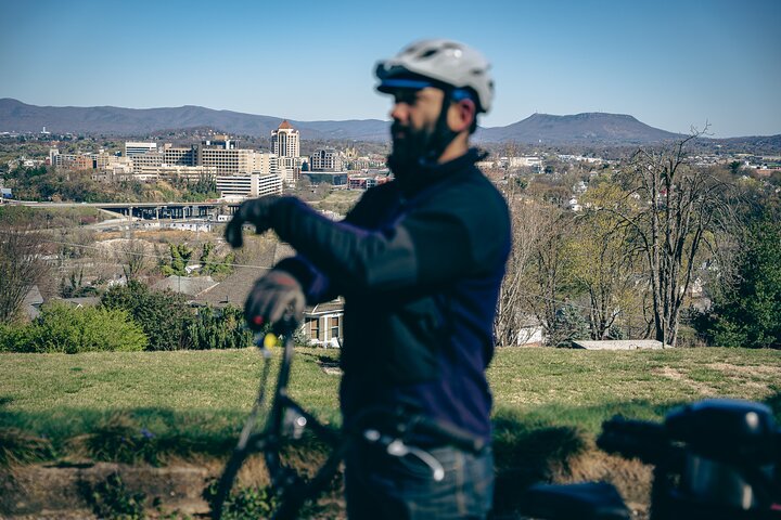 Giro turistico di 3 ore in bici elettrica e birrifici a Roanoke