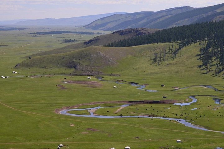 Mini Gobi and the ancient capital Kharkhorin - 4 days
