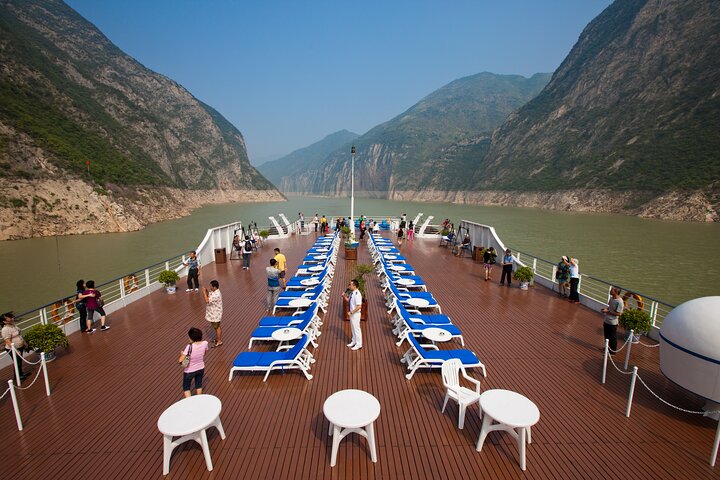 5D4N Yangtze River Cruise: Yichang til Chongqing med Century Cruise
