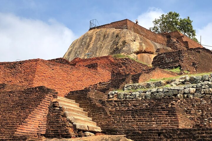 Sigiriya Rock og Jeep Safari privat tur fra Trincomalee