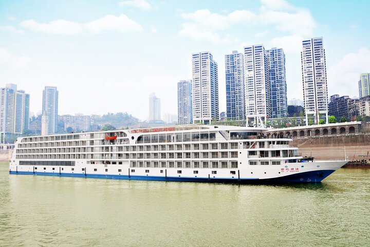 5D4N Yangtze River Cruise: Yichang til Chongqing med Century Cruise