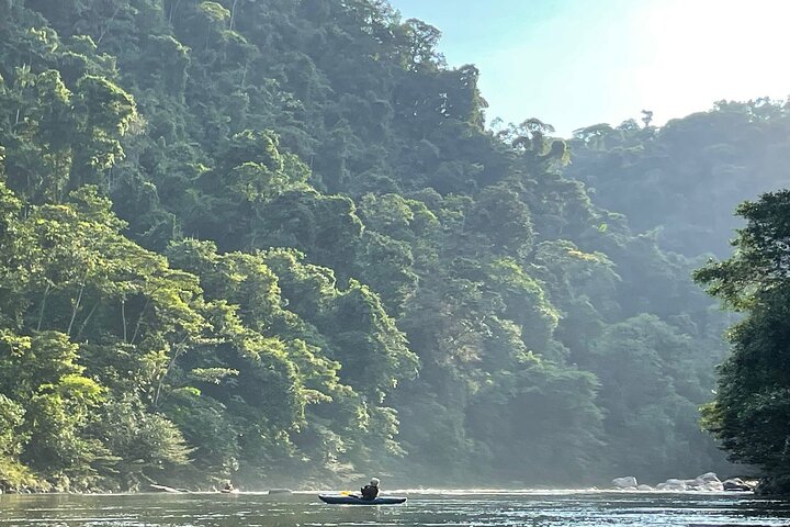Rafting de día completo en Jondachi y Hollin Clase IV Tena, Ecuador