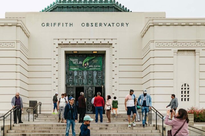 Best of Los Angeles Guided City Tour with 4 Stops and Free Time