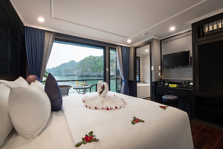 2 - Day Ha Long-Lan Ha Bay-Bai Tu Long Bay 5 Sterne Kreuzfahrten und Balkon