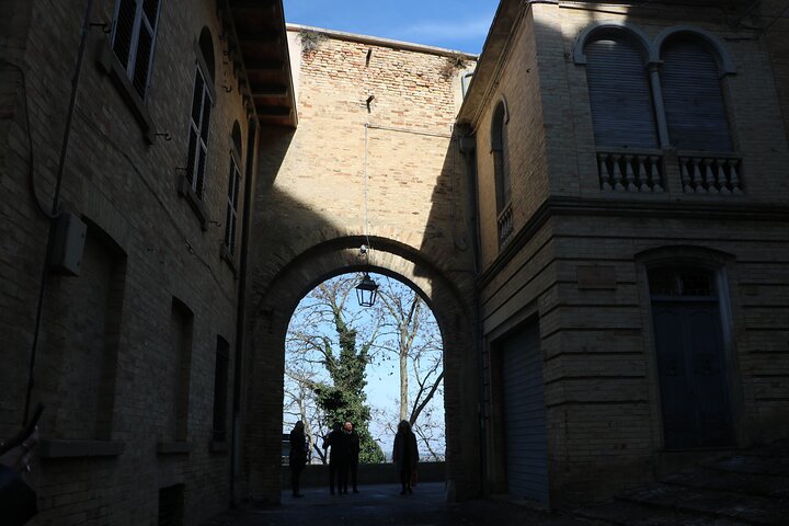 2 timers privat guidet vandretur i Acquaviva Picena Marche