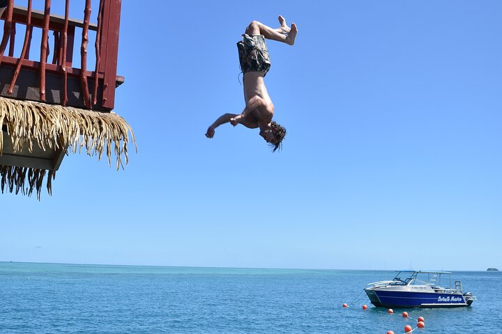 6-stündiges Erlebnis im siebten Himmel auf Fidschi auf einer schwimmenden Plattform
