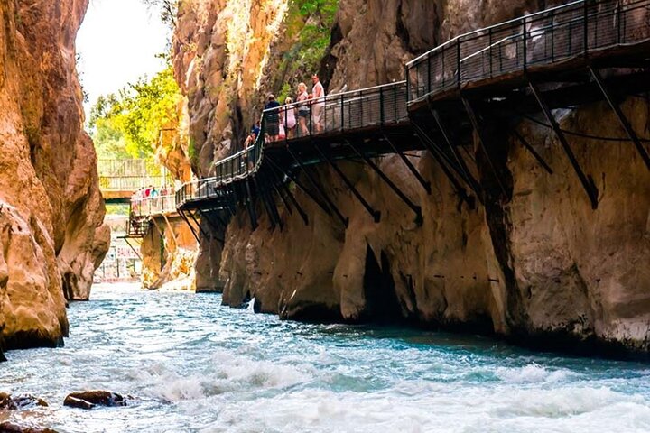 Tour durch die Fethiye-Saklikent-Schlucht mit offenem Mittagsbuffet
