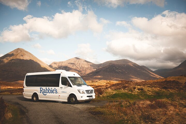 Tour di un giorno di Skye e del castello di Eilean Donan per piccoli gruppi da Inverness