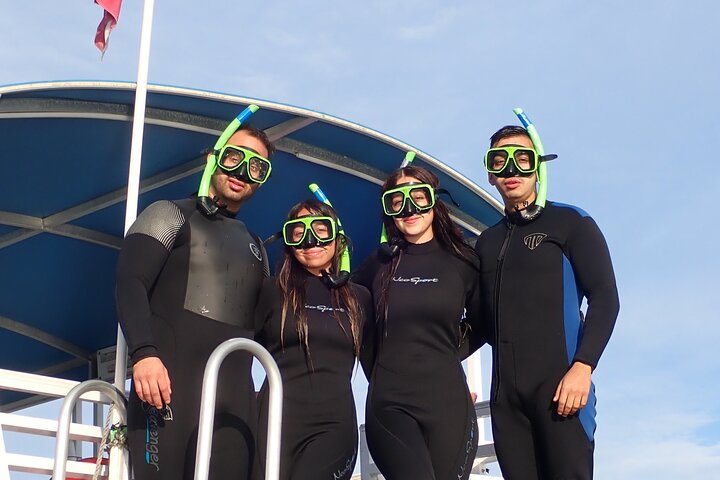 Il tour di snorkeling con lamantino 'OG' con Guida / fotografo in acqua