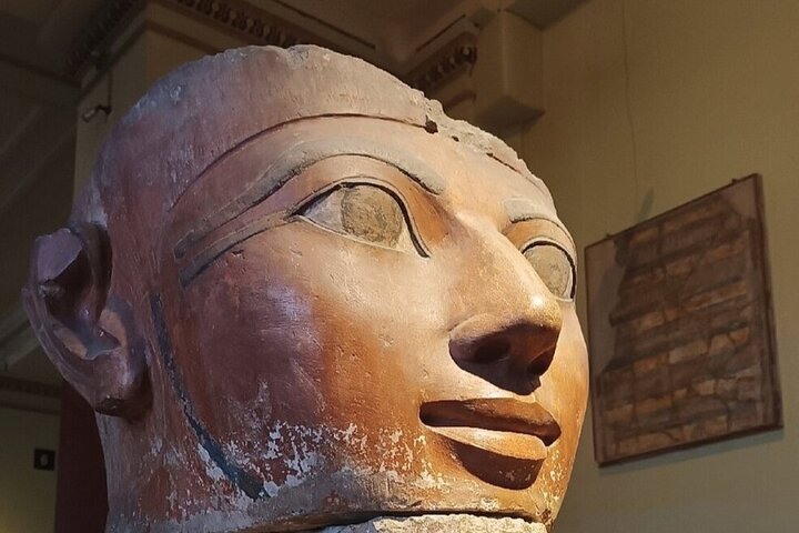 Cairo In Big Bus intera giornata da Hurghada (Piramidi-sfinge-Museo egiziano-pranzo)
