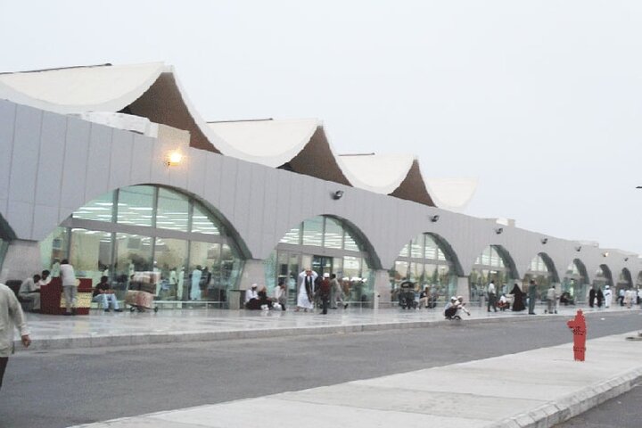 Privater Transfer Madinah Stadt Nach Jeddah Flughafen / Stadt