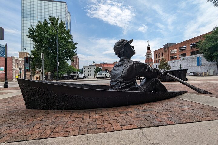 Recorrido a pie y juego de búsqueda del tesoro en Knoxville