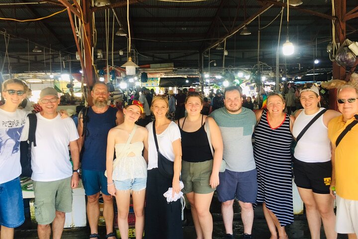 Kookcursus Hoi An: lokale markt, mandboot, vissen en koken