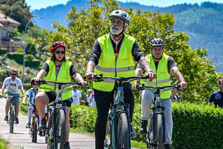 Elektrische fietstour met optionele ophaalservice vanaf het cruiseschip.